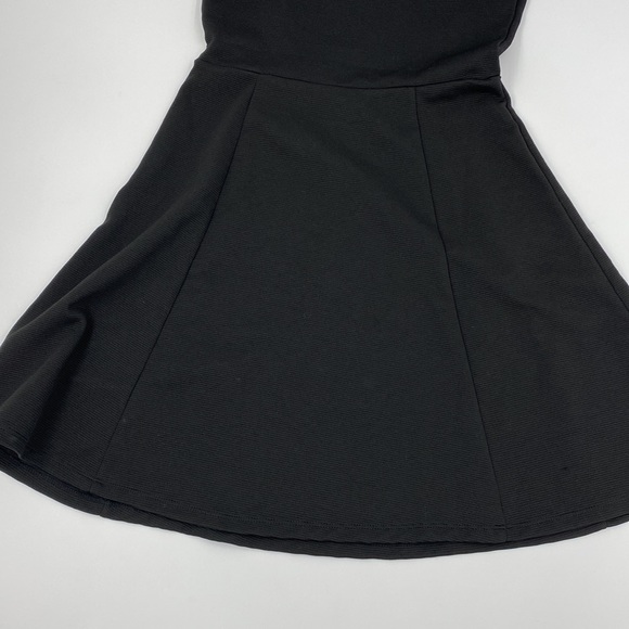 H&M Divided Little Black Dress - Picture 5 of 7